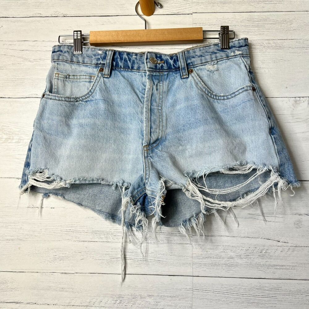 Zara Shorts Womens Size 8 Button Fly Cut Off Denim Summer Beach Distressed